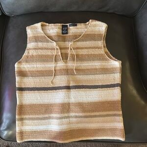 Women’s Handknit Top